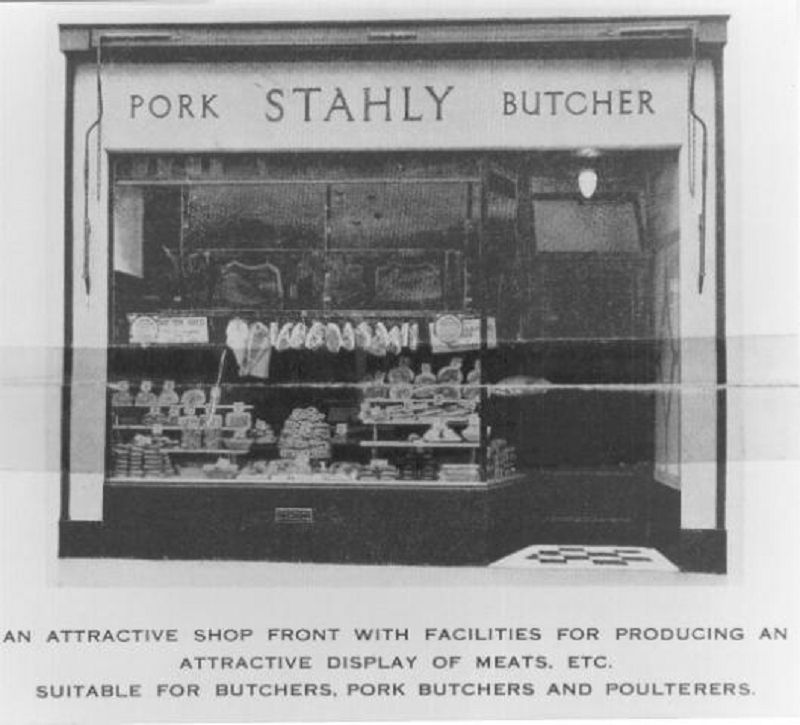 shop-front_new_circa_1950-800x725